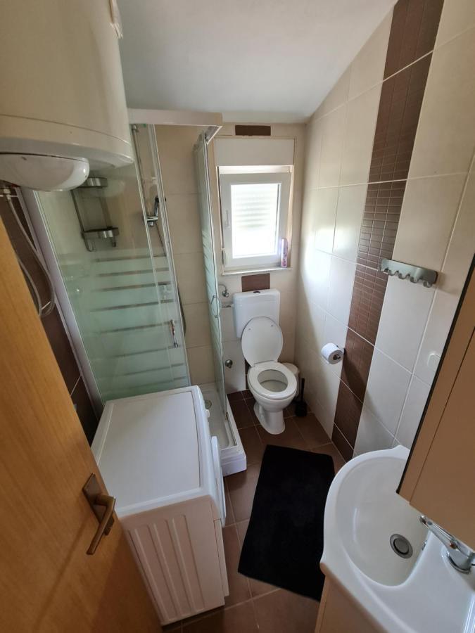 Apartman ˝Abaza˝ Вир Екстериор снимка