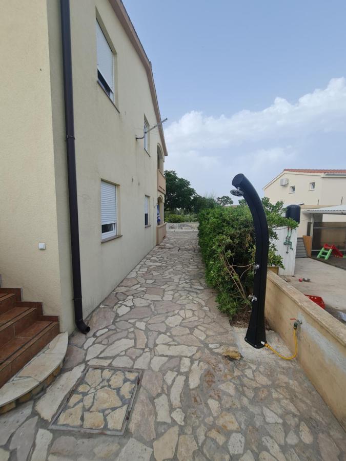 Apartman ˝Abaza˝ Вир Екстериор снимка