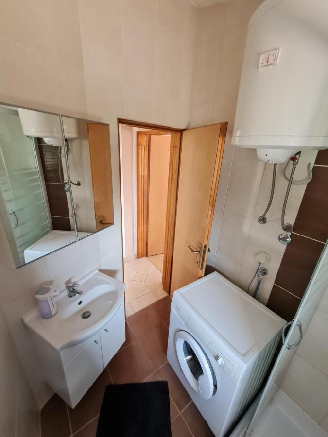 Apartman ˝Abaza˝ Вир Екстериор снимка